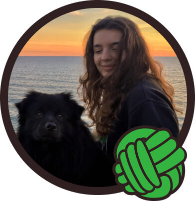 Annie Mae Levy CFBA Canine Behaviourist
